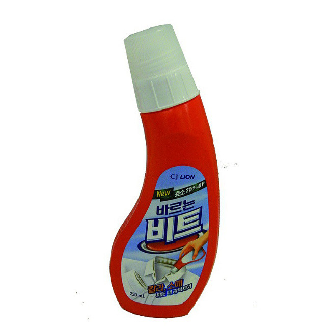 Средство для удаление пятен с воротничков и манжет "Beat" 220мл Средство для удаление пятен с воротничков и манжет "Beat" 220мл